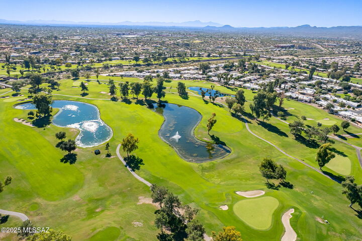 Property Photo:  8445 N Nob Hill Drive  AZ 85742