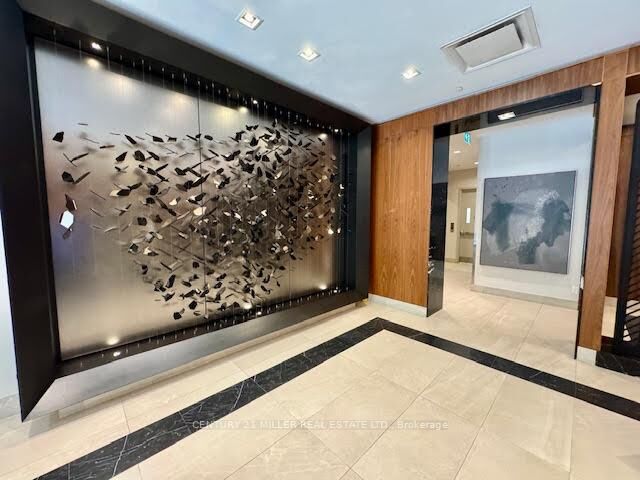 Property Photo:  2025 Maria Street 807  ON L7R 2M5