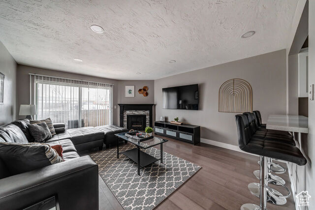 Property Photo: 7327 S Springcrest Ct E 10 UT 84047
