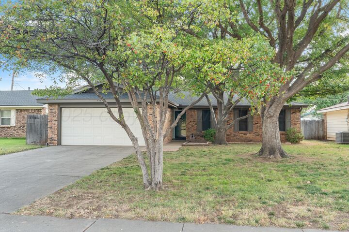 Property Photo:  5023 S Fannin Street  TX 79110-3201