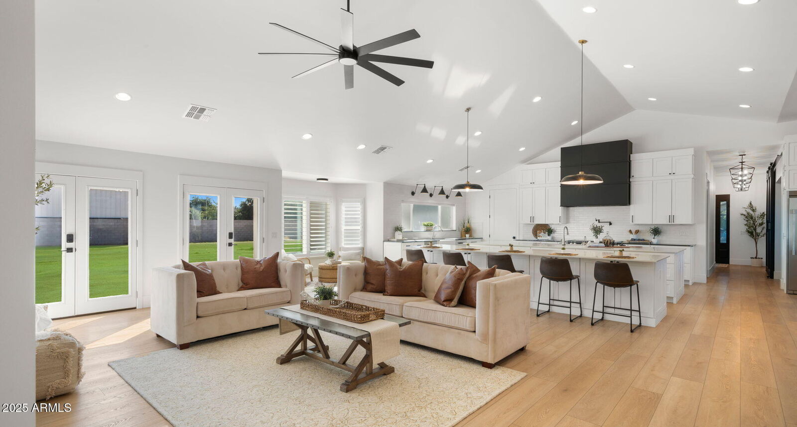 Property Photo:  2265 E Bonanza Road  AZ 85297 