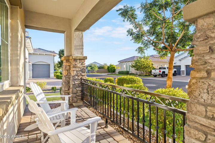 Property Photo: 1127 N Quinn Street AZ 85205