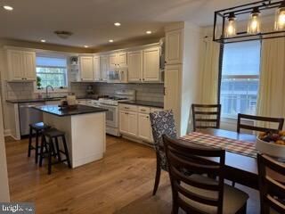 Property Photo:  565 Kirk Road  PA 19064