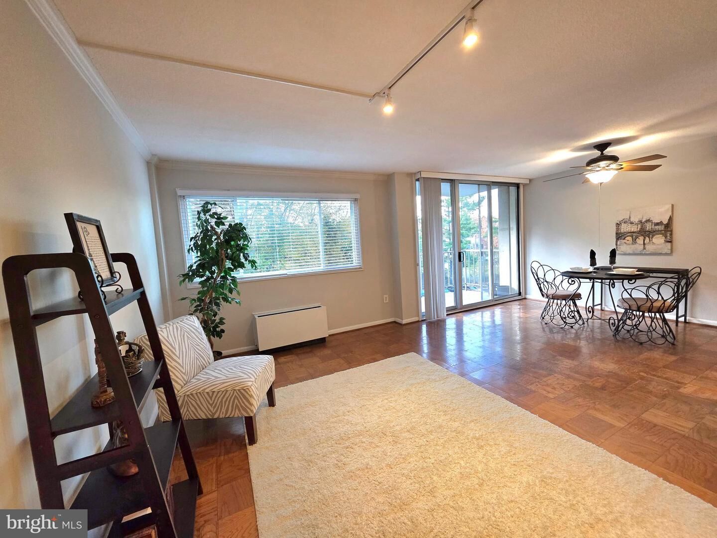 Property Photo:  2059 Huntington Avenue 312  VA 22303 