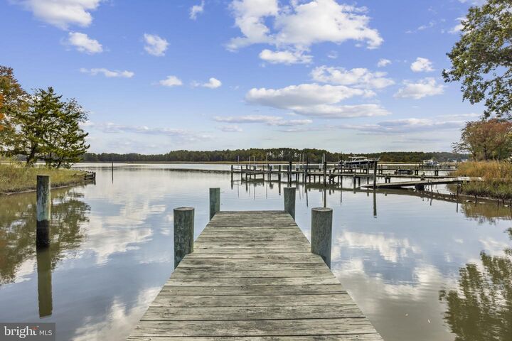 Property Photo:  162 Kirwans Landing Lane  MD 21619 