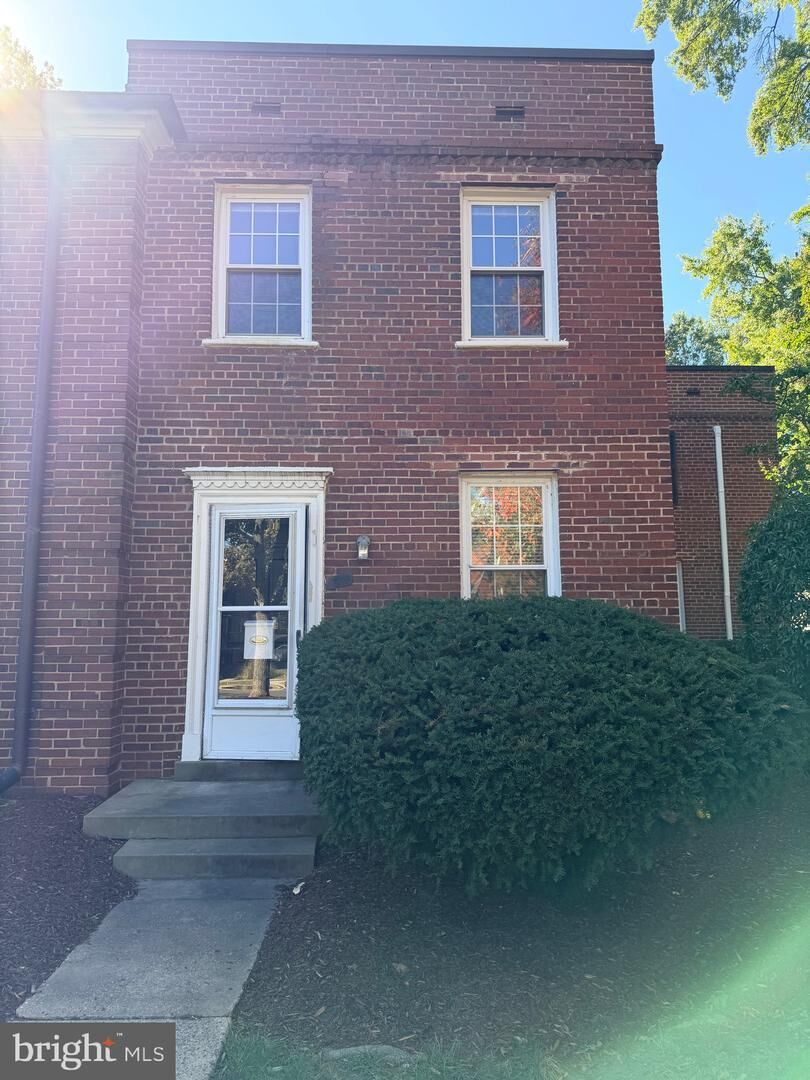 Property Photo:  2600 16th Street S 714  VA 22204