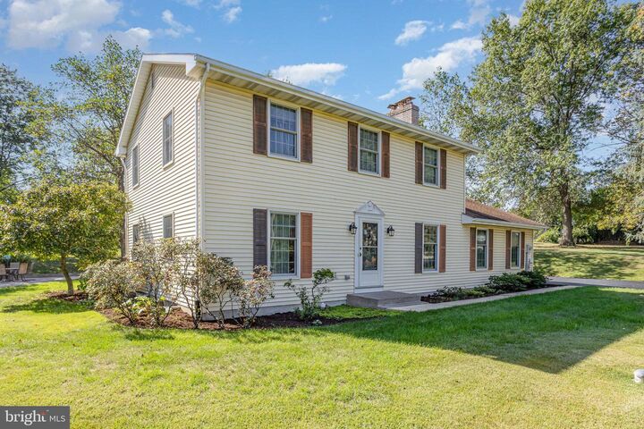 Property Photo:  812 Schwanger Road  PA 17022