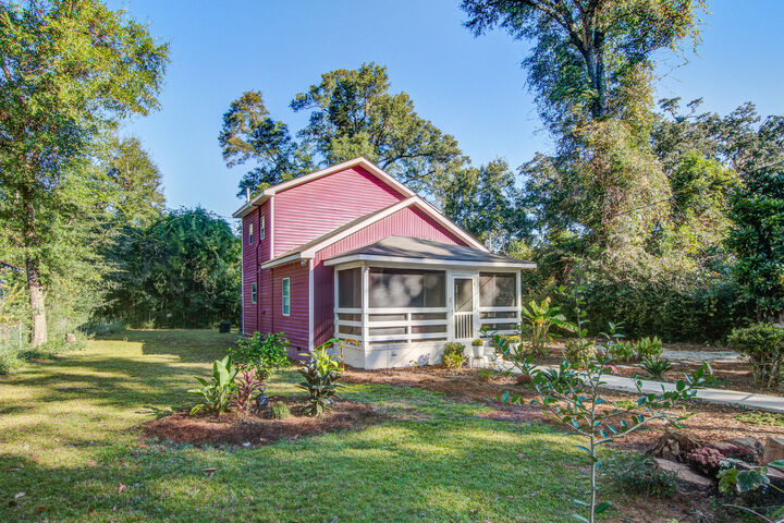 217 Savage Street  Walterboro SC 29488 photo