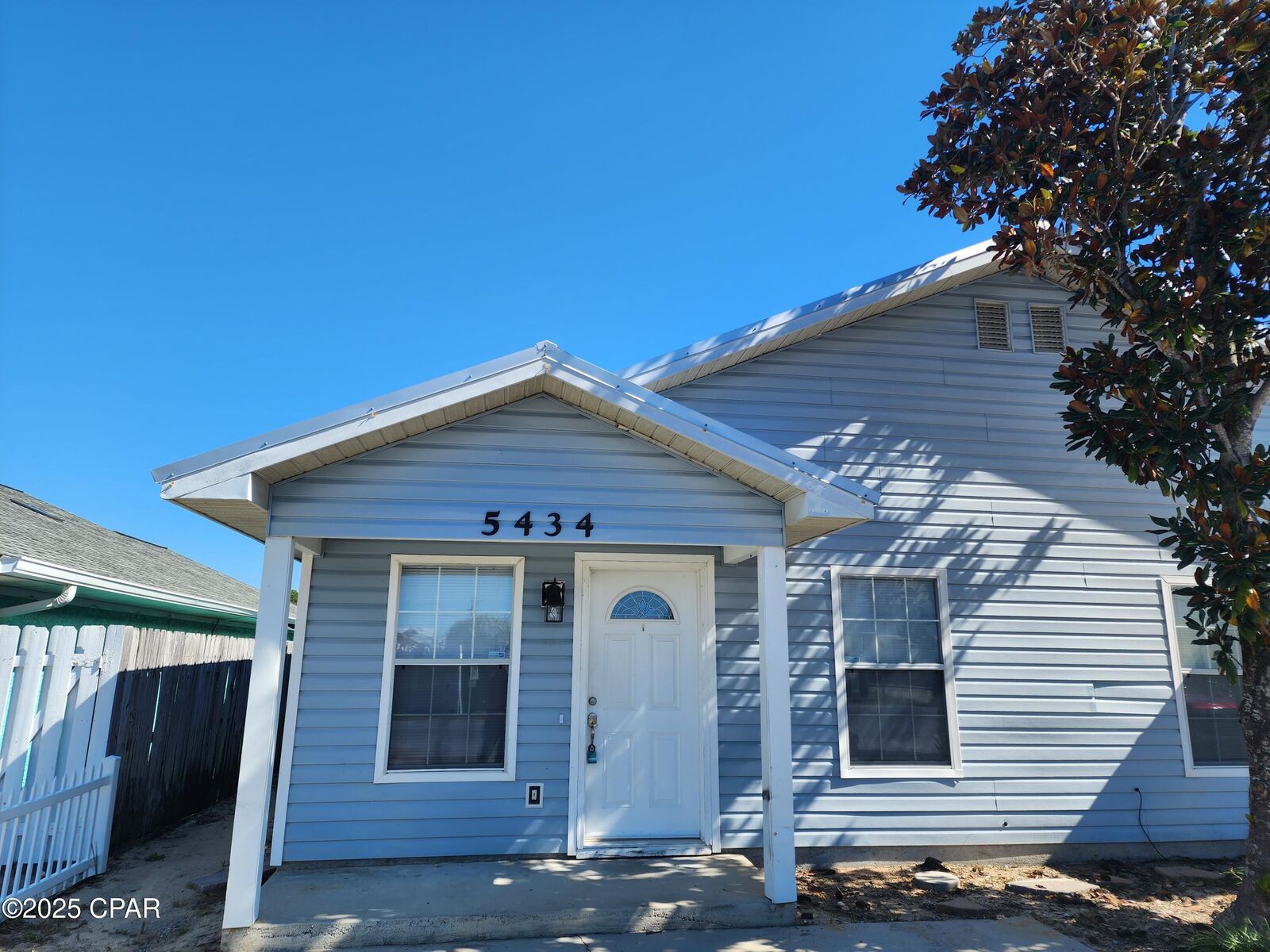 Property Photo:  5432 Sunset Avenue  FL 32408