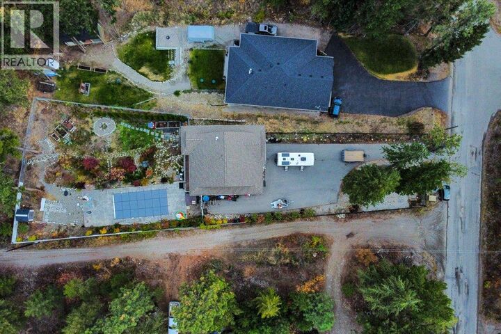 Property Photo:  750 Firwood Road  BC V1Z 3V5