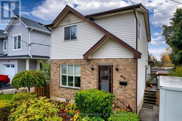 Photo de la propriété:  840 Water Street  ON N4S 1S8