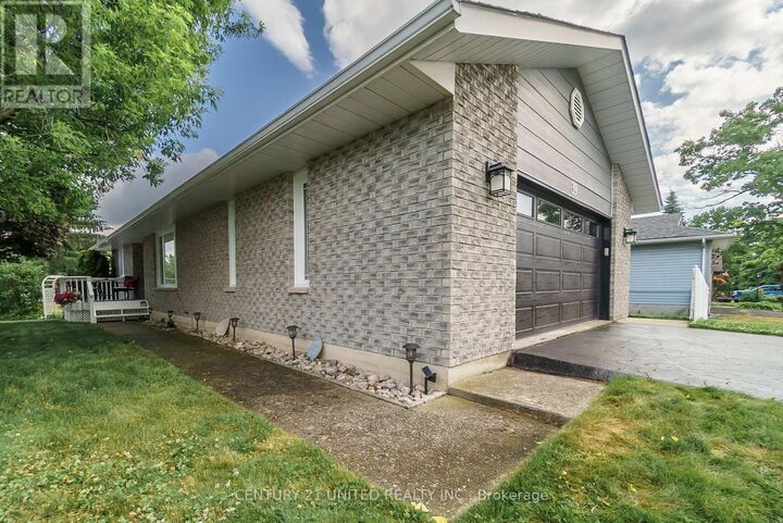 Photo de la propriété:  39 Cedartree Lane  ON K0M 1A0