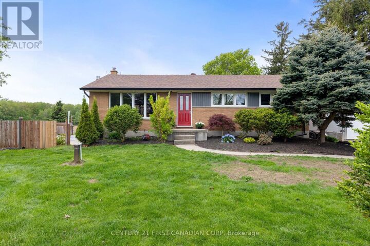 Property Photo:  5270 Trafalgar Street  ON N0L 1G4