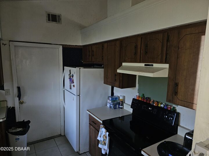 Property Photo:  1519 Rusty Circle  FL 32129