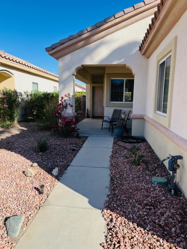 Property Photo:  78584 Glastonbury Way  CA 92211 