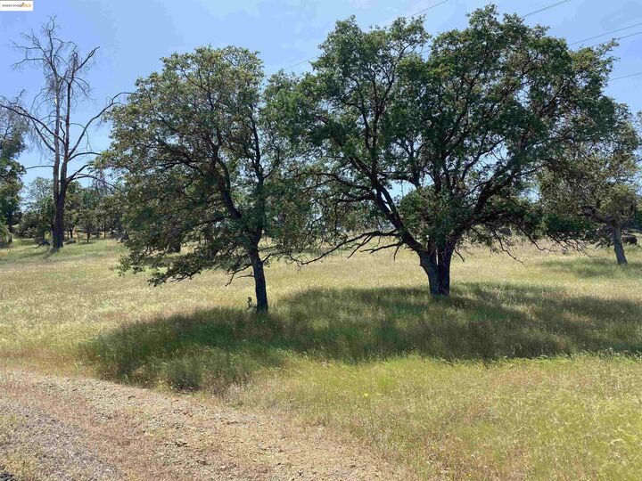 Property Photo:  4880 Kendall Ct.  CA 95327