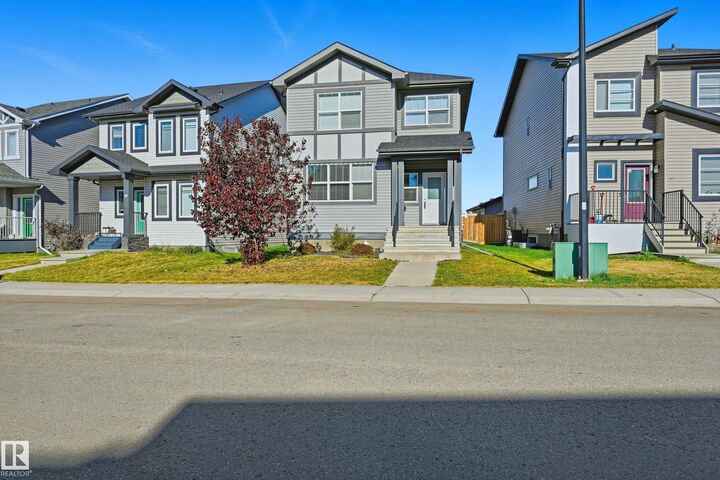 Property Photo:  12 Harrison Gate  AB T7X 0A5 