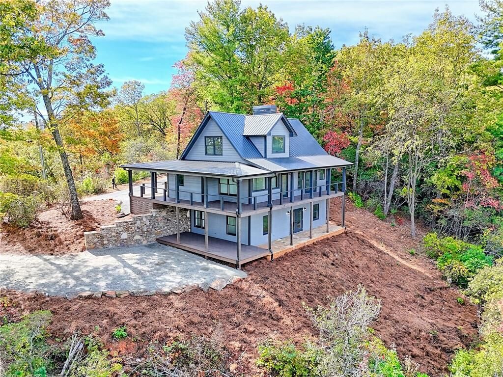 Property Photo:  556 Summer Lane  GA 30525 