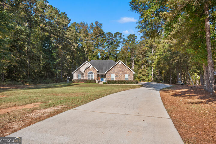 Property Photo:  228 Bradley Road  GA 30233 