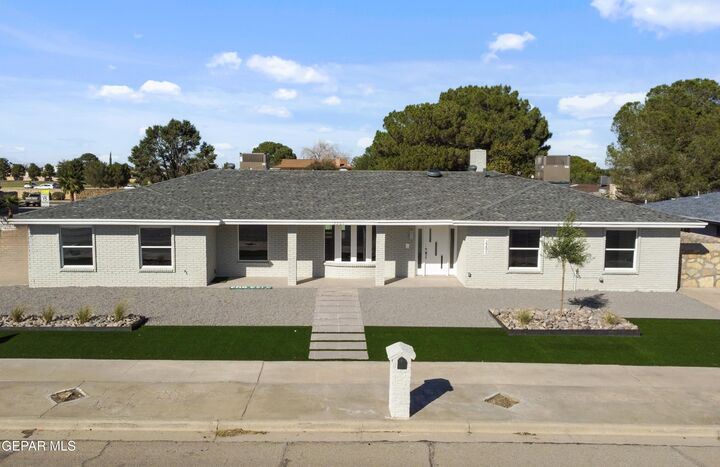 2201 Trawood Drive  El Paso TX 79935 photo