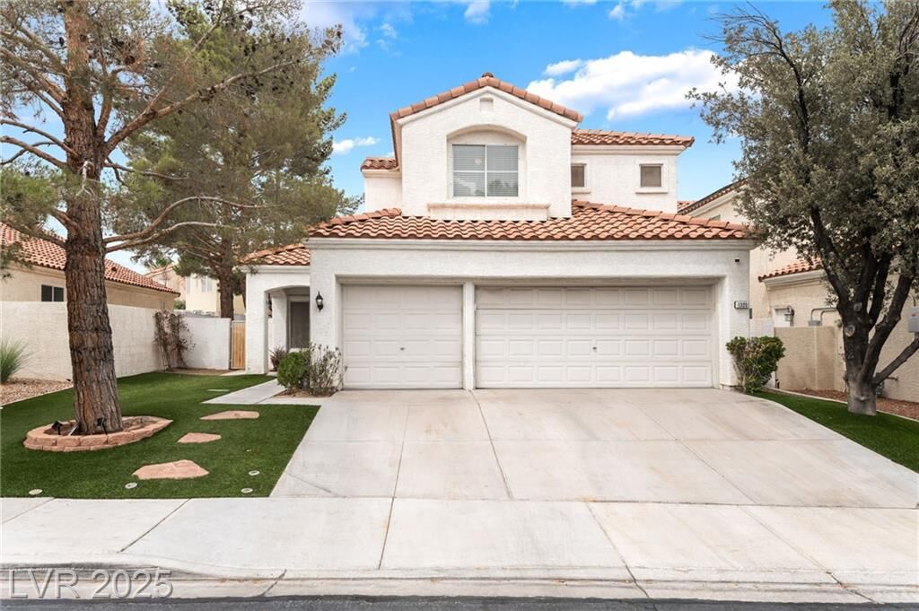 Property Photo:  1325 Chaparral Summit Drive  NV 89117 