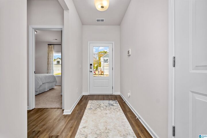 Property Photo: 5464 Headwinds Lane AL 35022