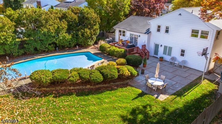 Property Photo:  190 Meadowbrook Ave  NJ 07465