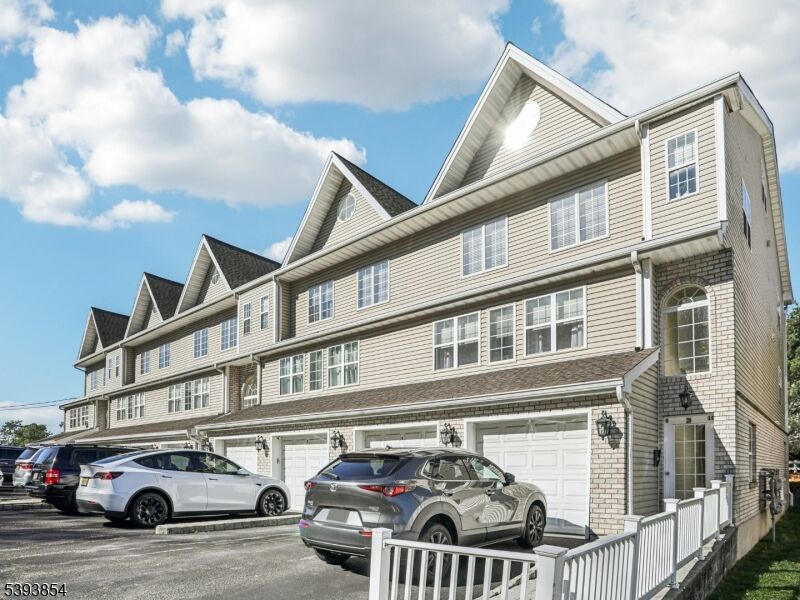 Property Photo:  20 Mountain Ave 9  NJ 07501
