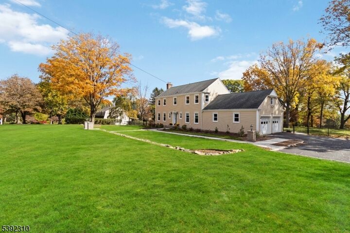 Property Photo:  6 Raleigh Ct  NJ 07960