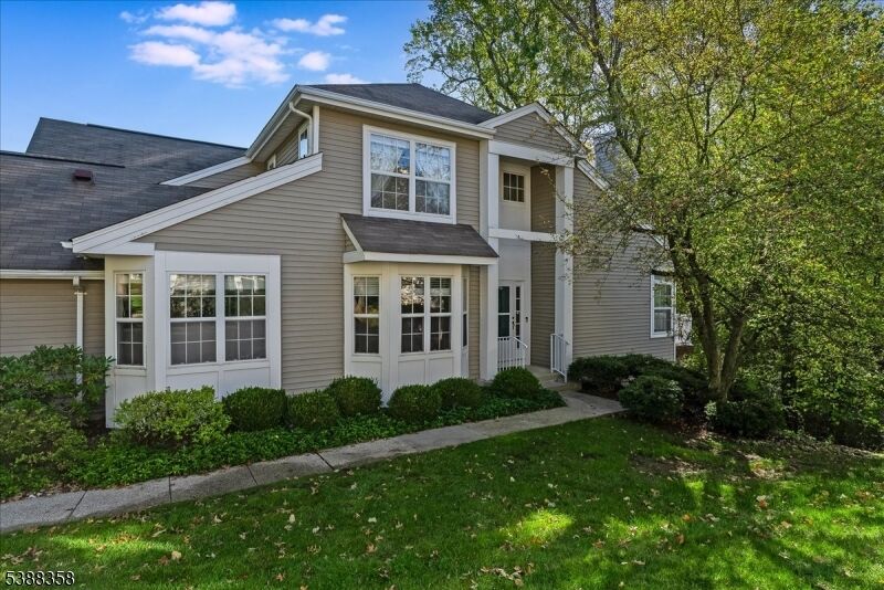 Property Photo:  119 Woodmont Dr 119  NJ 07869 