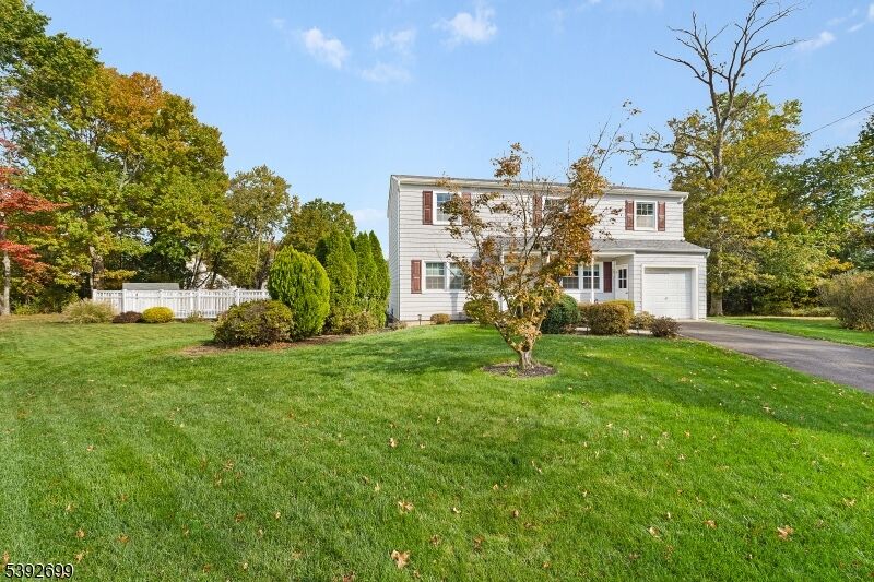 Property Photo:  262 Graybar Dr  NJ 08807 