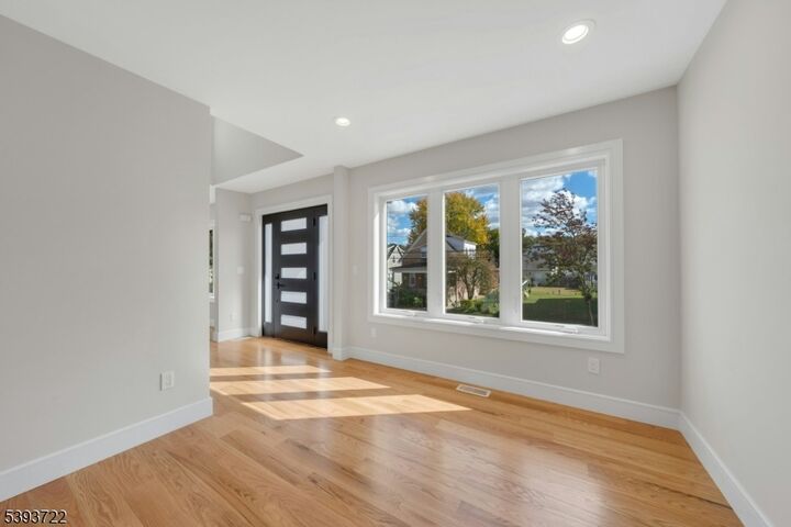 Property Photo:  25 Pulaski Ave B  NJ 07057