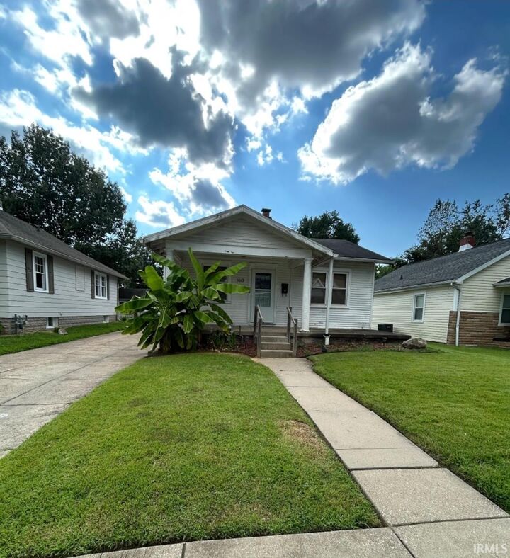 1613 S Fares Avenue  Evansville IN 47714 photo