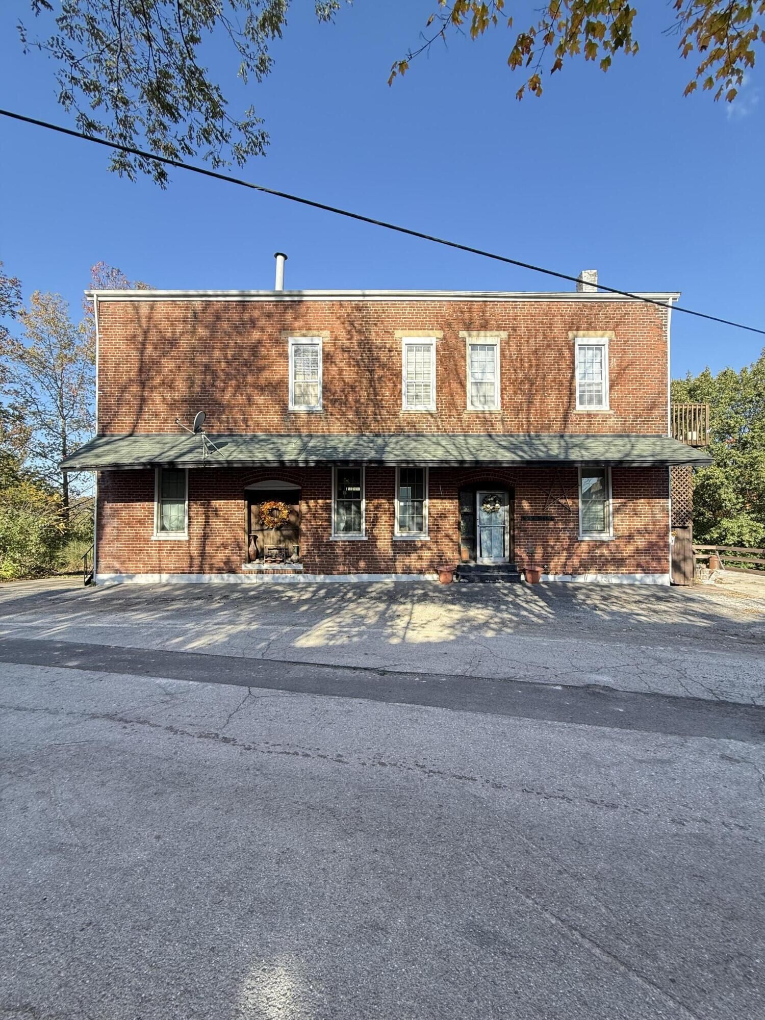 Property Photo:  350 Pike Street  KY 40370