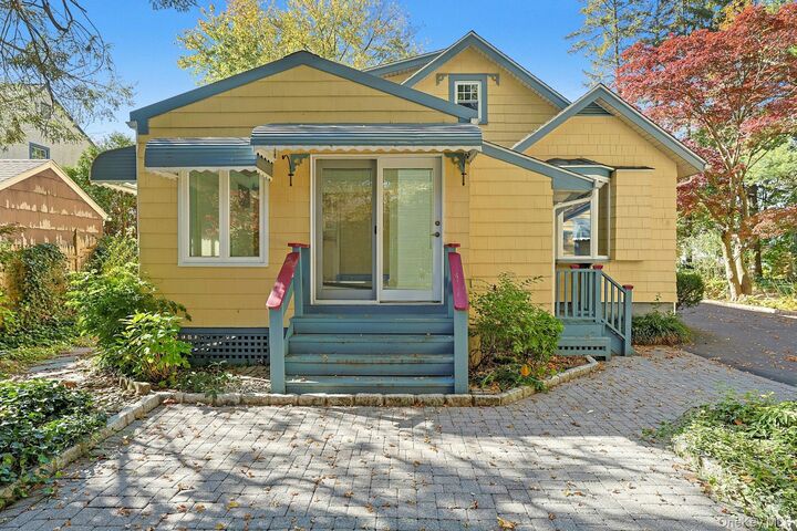 Property Photo:  151 Benedict Avenue  NY 10594