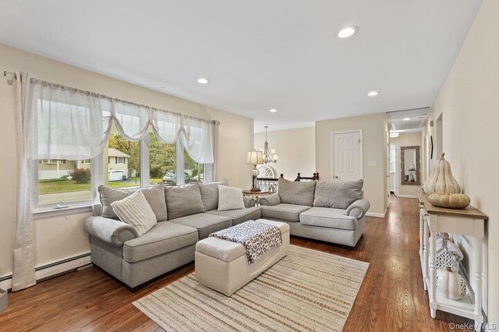 Property Photo:  7 Locust Road  NY 10562