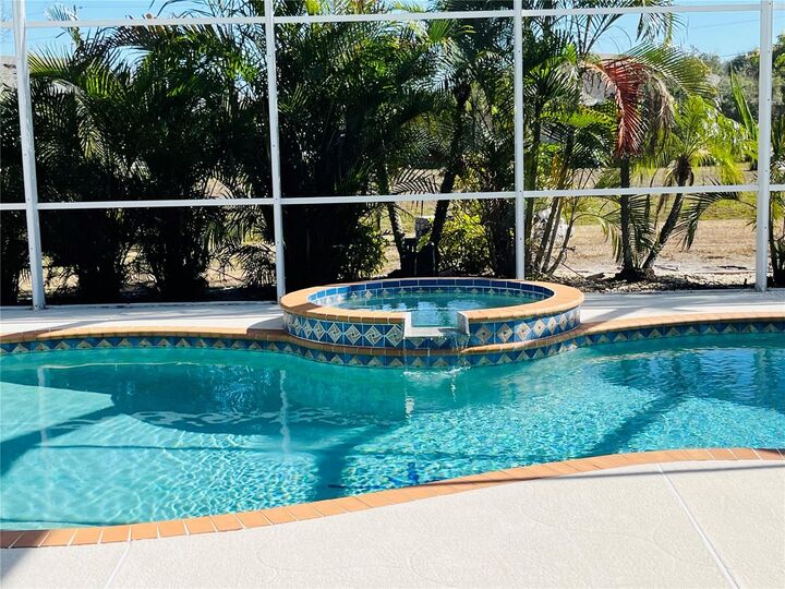 Property Photo: 26102 Ancuda Drive FL 33983