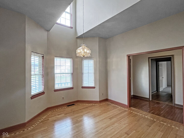 Property Photo:  705 Chestnut Lane  IN 46112