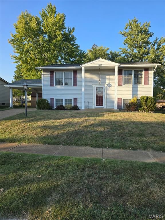 Property Photo:  1835 San Pedro Lane  MO 63026 