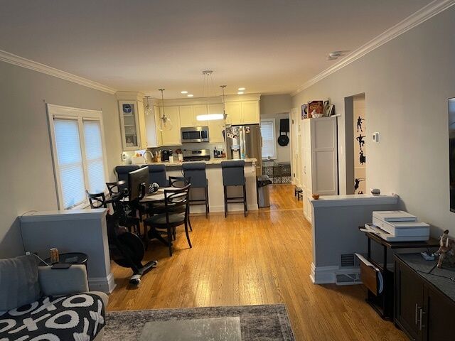 Property Photo:  634 S Spring Road  IL 60126
