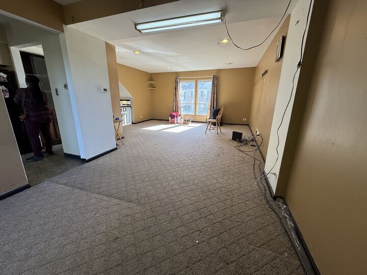Property Photo:  2238 Clifton Place  IL 60169