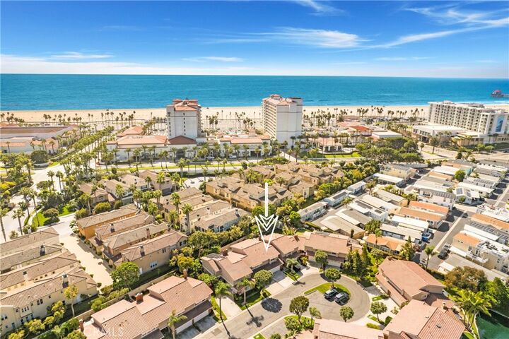 Property Photo: 7756 Seabreeze 44 CA 92648