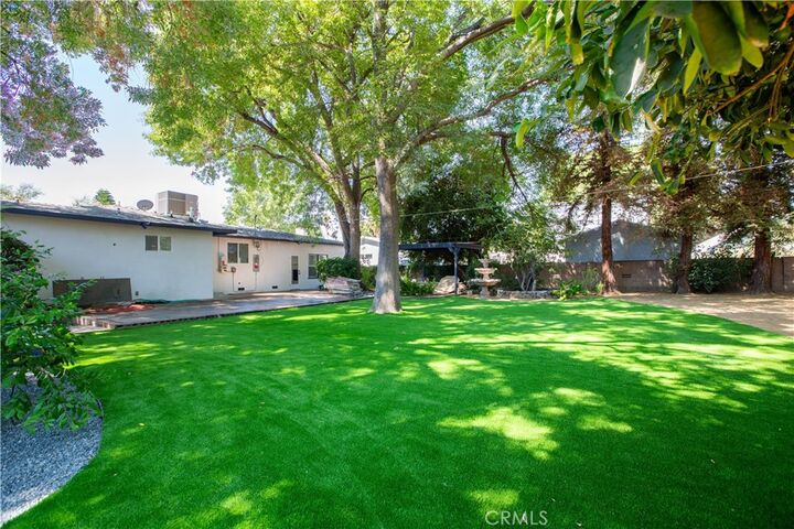 Property Photo:  19503 Cantara Street  CA 91335 