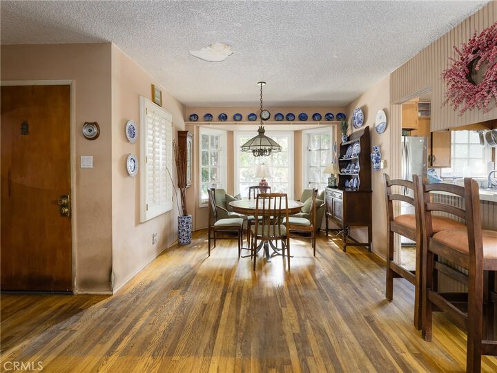 Property Photo:  329 East Maple Avenue  CA 90245