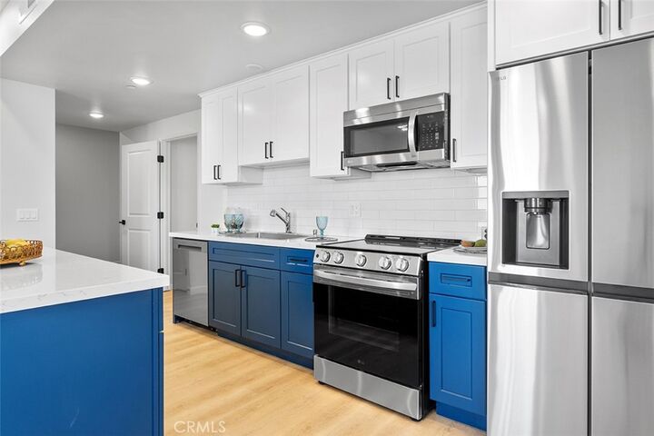 Property Photo:  4064 E Live Oak Avenue 208  CA 91006