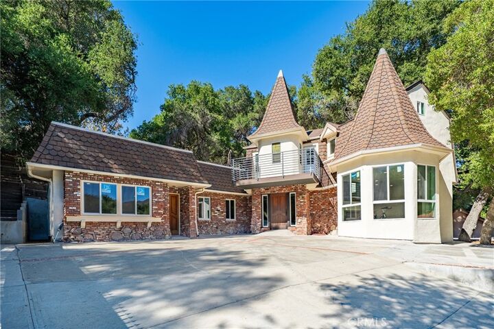 Property Photo:  26251 Ravenhill Road  CA 91387 