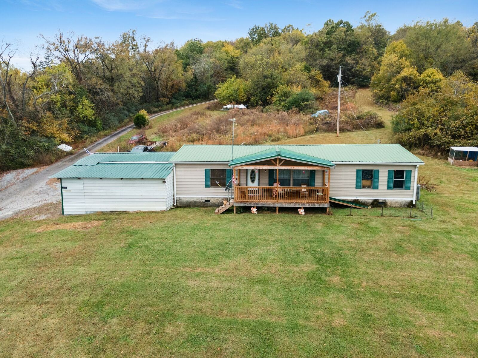 Property Photo:  3300 Fishing Ford Rd  TN 37144 
