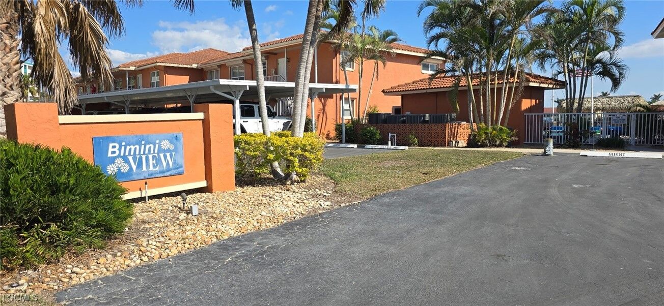 Property Photo:  434 Tudor Drive 1H  FL 33904