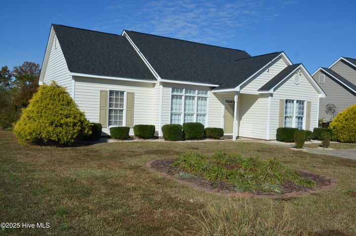 Property Photo:  1008 Rosebud Drive  NC 27804