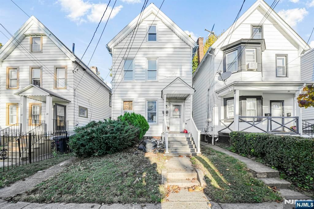 Property Photo:  41 Liberty Street  NJ 07052 